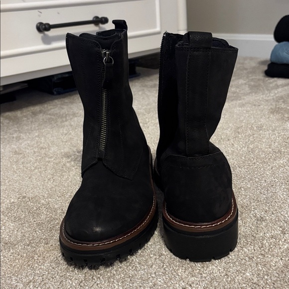 Chelsea boots - Picture 4 of 5